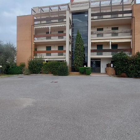 Appartamento Santa Costanza Con Piscina San Vincenzo Esterno foto