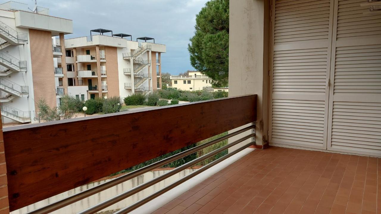 Appartamento Santa Costanza Con Piscina San Vincenzo Esterno foto